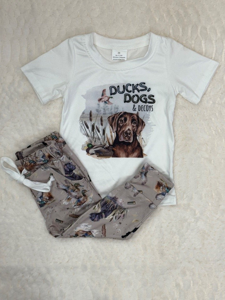 Dogs Ducks & Decoys Set